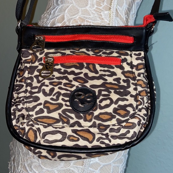 Nwot rare earth Stone Mountain leopard  crossbody bag - Picture 3 of 14